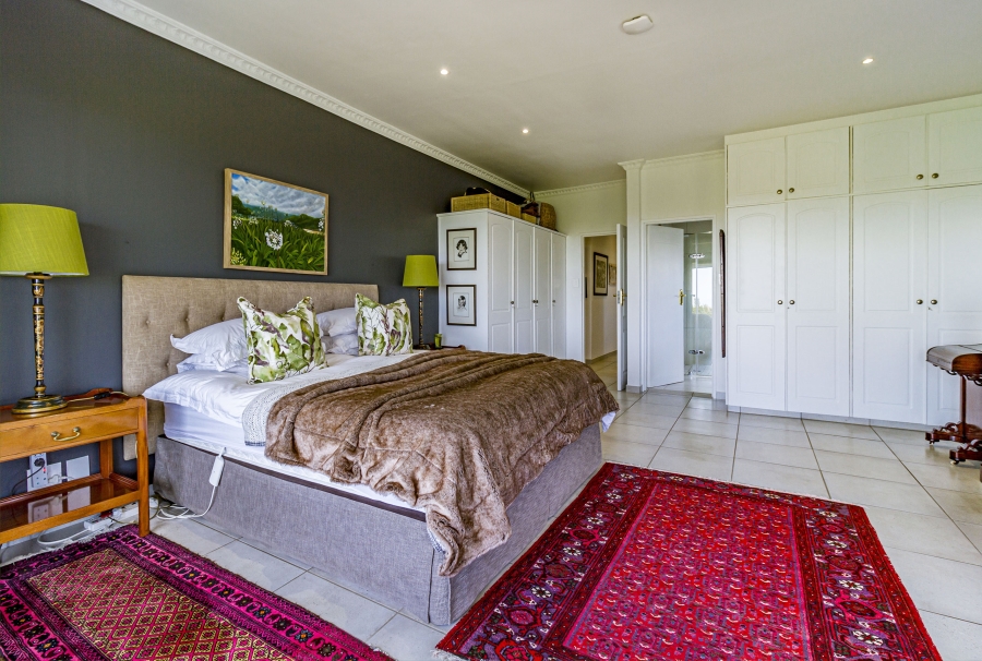 6 Bedroom Property for Sale in La Concorde Western Cape